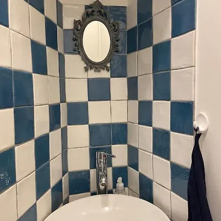 5 Bdr, 10 Ppl Georgous Typical Parisian Flat Apartment