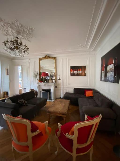 5 Bdr, 10 Ppl Georgous Typical Parisian Flat Appartamento *